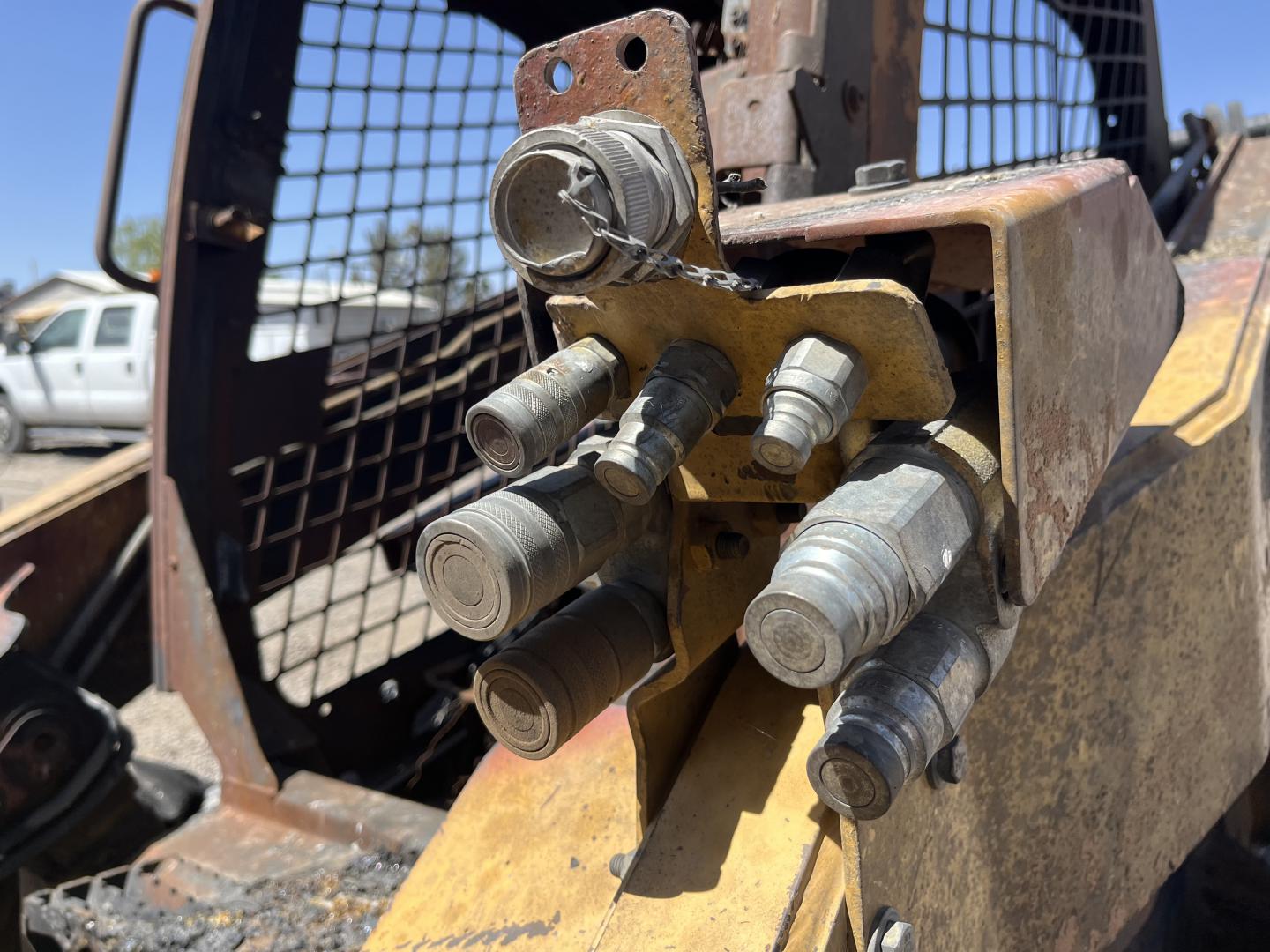 ./imagenes/INVOICE/2019/18065/MINICARGADOR CATERPILLAR 272C (6).JPG